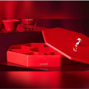 La Mer Red Octagonal Accessory Organizer with Silver Accent